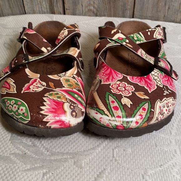 Birkis by Birkenstock Dorian floral Mary Janes clogs - Picture 2 of 5
